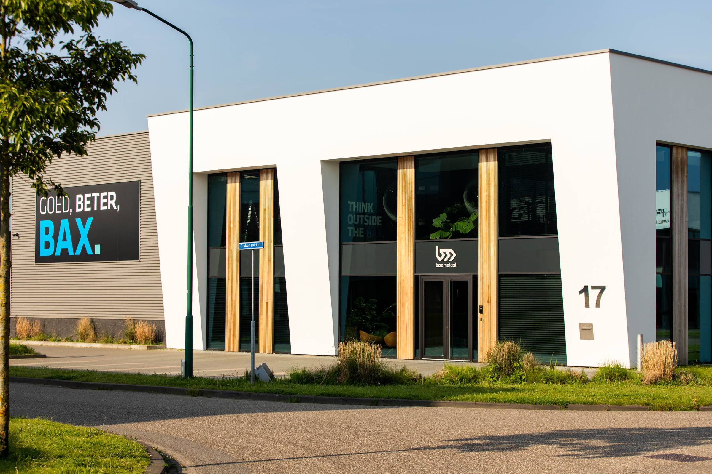 Strakke gevelafwerking voor Bax Metaal